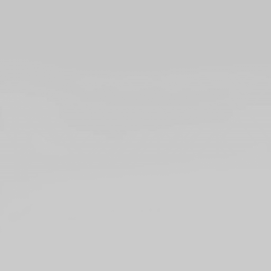 رمادي فاتح جداً